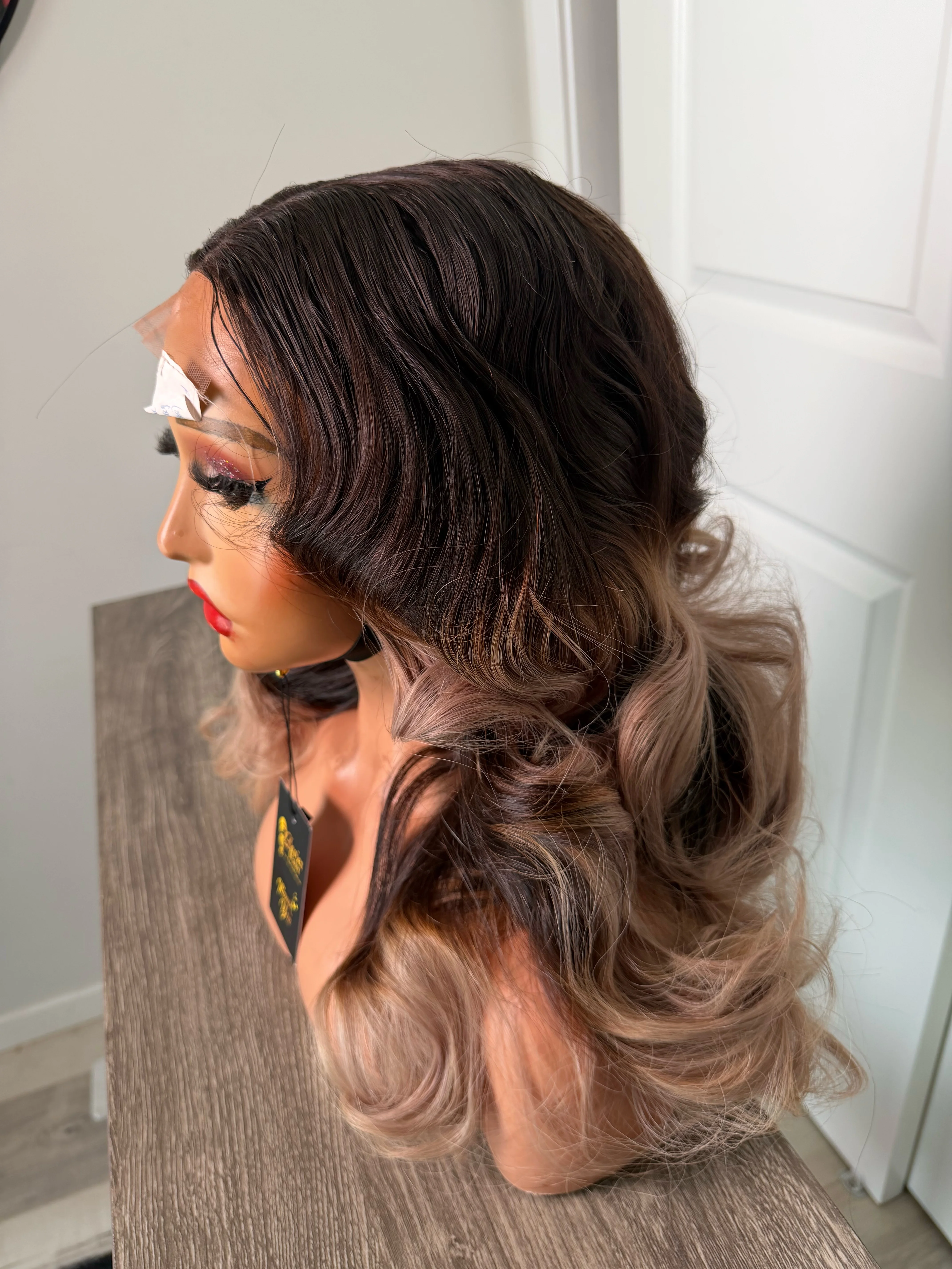 Raw ombré ash grey wavy