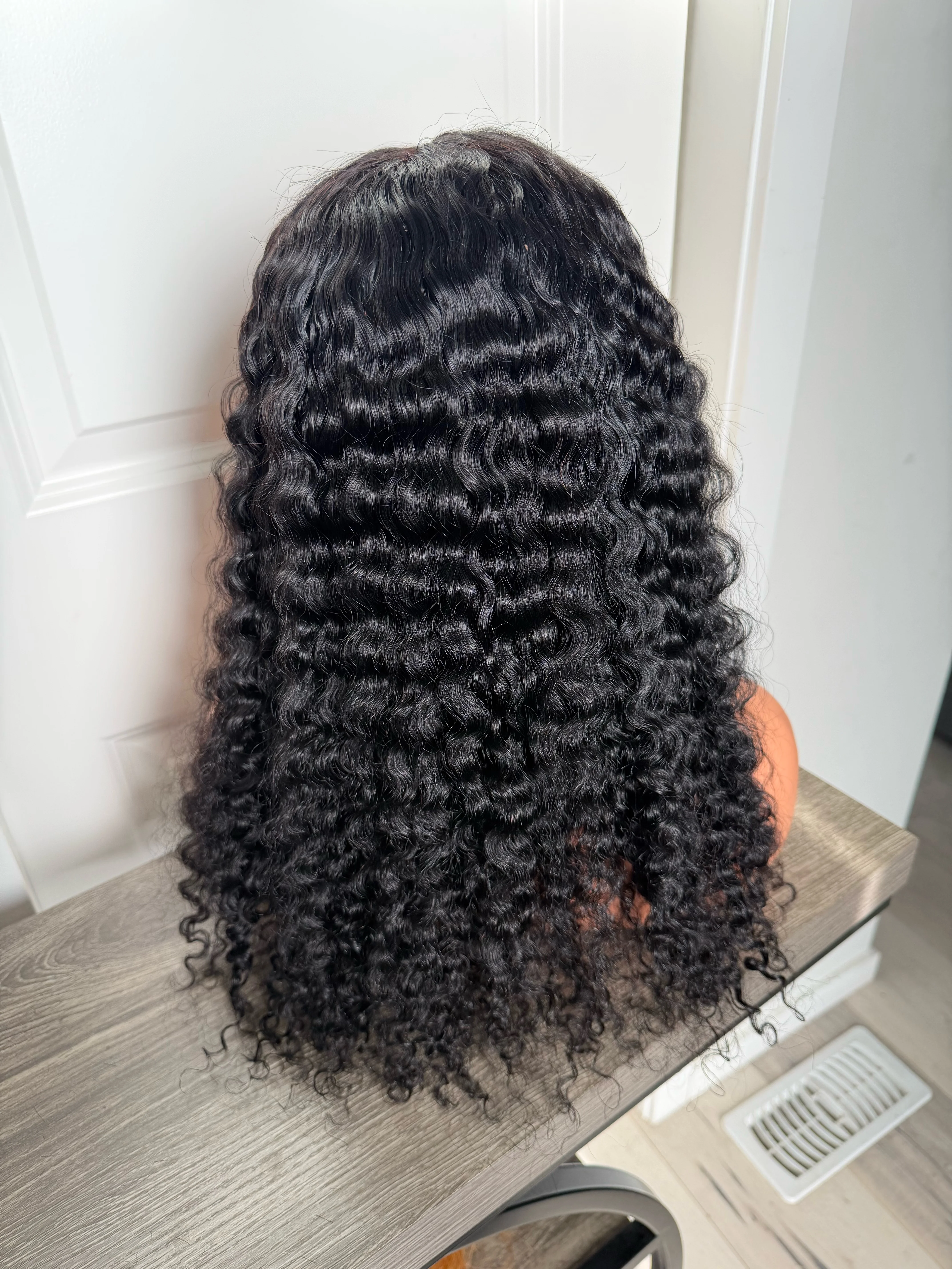 Raw deep curl