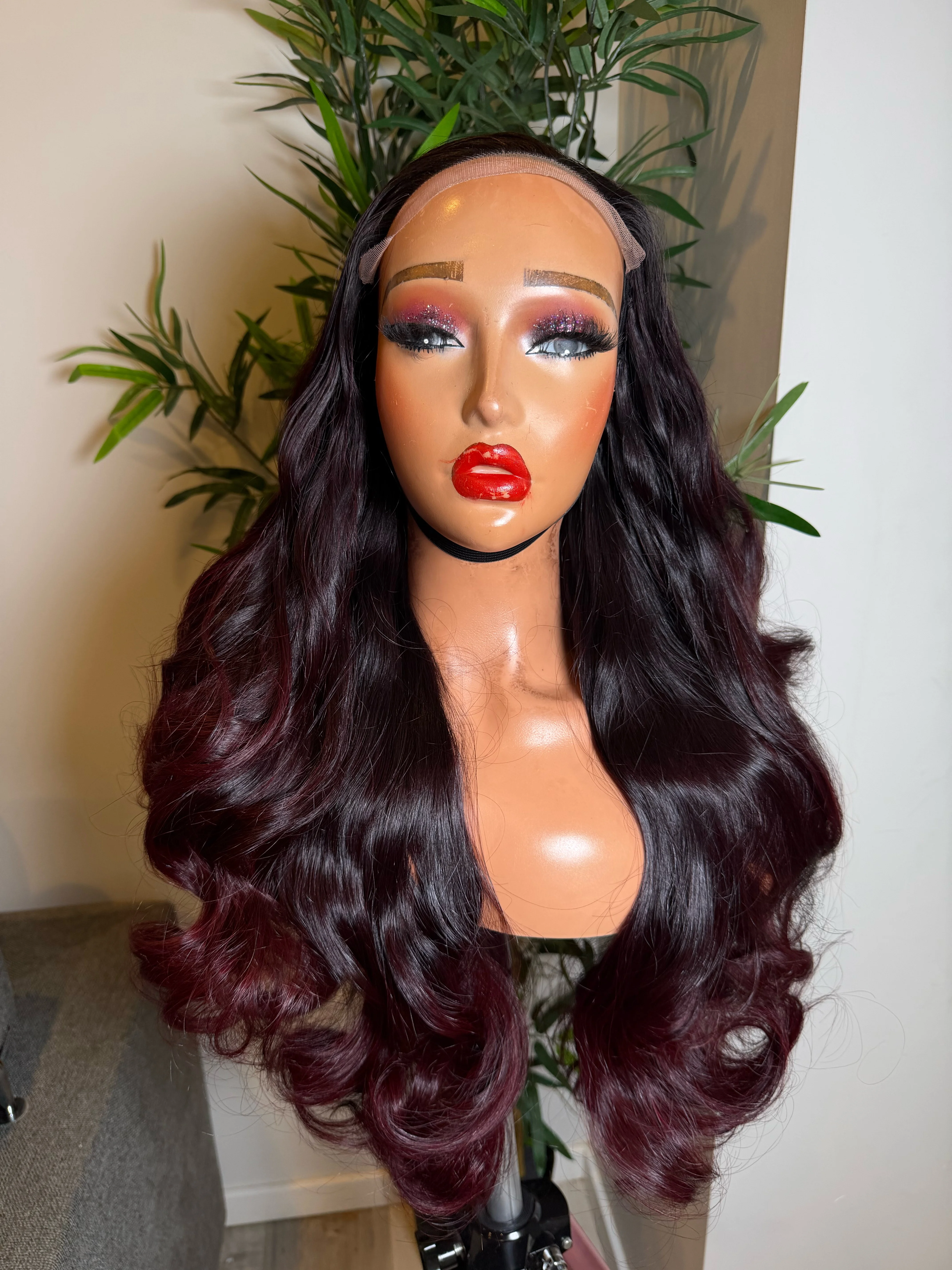 Raw Pearl wavy wig second image